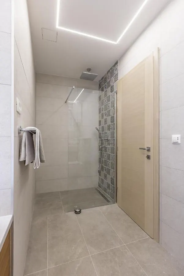 Apartment Fortuna Split 0*,  Croácia